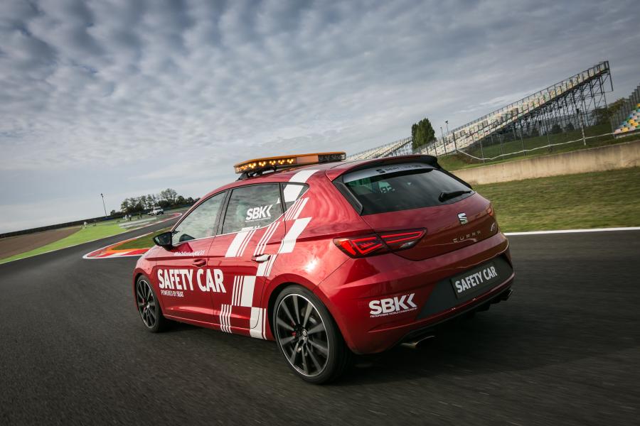  Seat Leon Cupra Superbike Safety Car (5F) 2017 года  (фото 4 из 4)